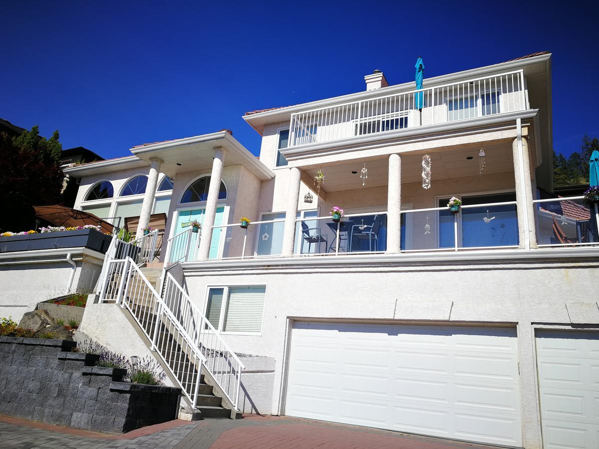 Lakeview Oasis Bed And Breakfast West Kelowna Extérieur photo